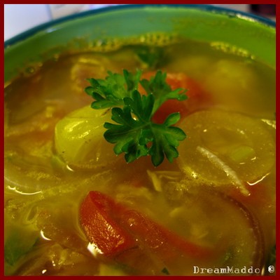 Detox - Soppa med lök, tomater och linser